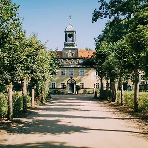 Sorgenfrei & Restaurant Atelier Sanssouci Hotel