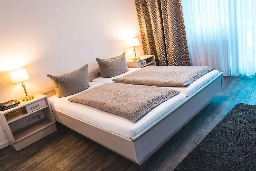 Hotel Restaurant Zur Post Bonn Németország